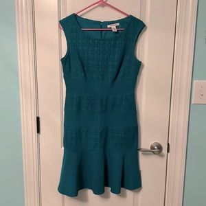 Absolutely gorgeous teal White House/Black Market dress. Size 6 with stretch.
